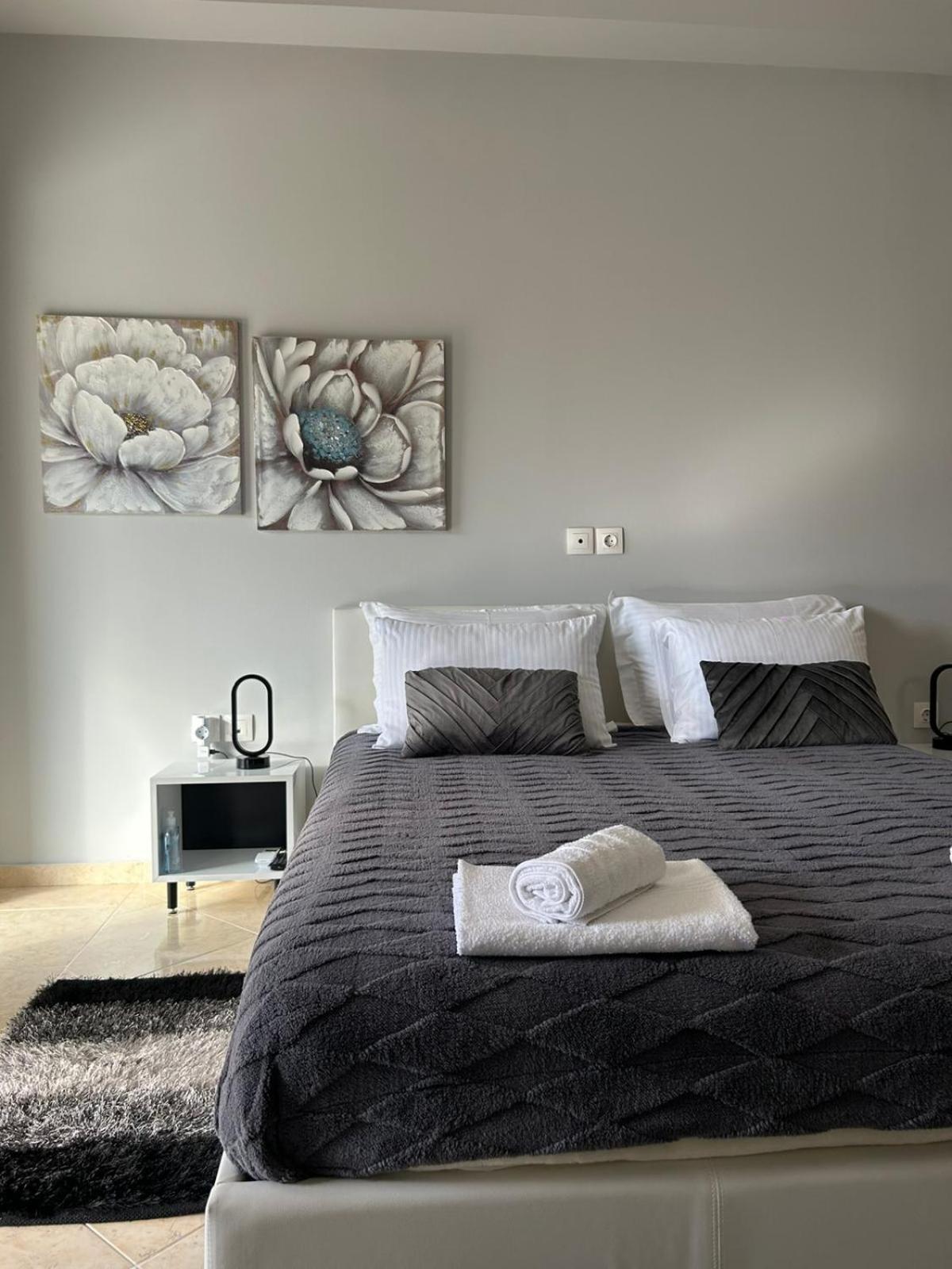 Villa Constangie Marathon  Ngoại thất bức ảnh